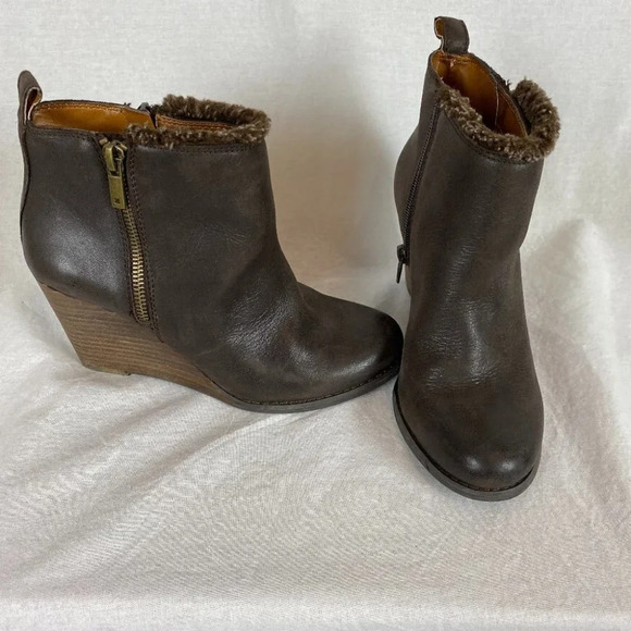 Lucky Brand Brown Leather Heeled Ankle Boots $99 - Picture 2 of 6